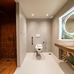 Nest By The Sea, Nilie Hospitality Mgmt Apartamento