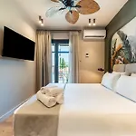 Nest By The Sea, Nilie Hospitality Mgmt Lägenhet *
