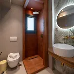Nest By The Sea, Nilie Hospitality Mgmt Kala Nera