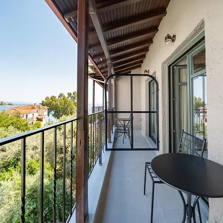 Appartamento Nest By The Sea, Nilie Hospitality Mgmt Kala Nera