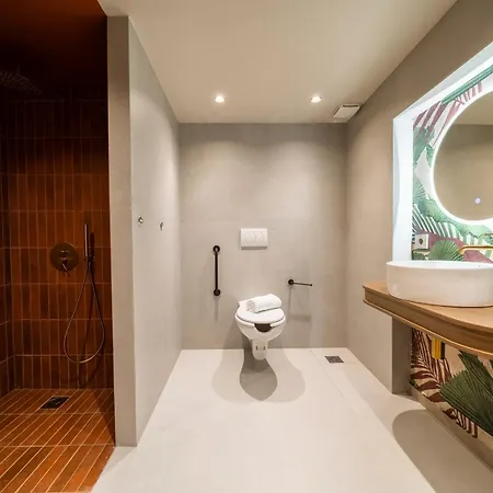 Nest By The Sea, Nilie Hospitality Mgmt Apartamento